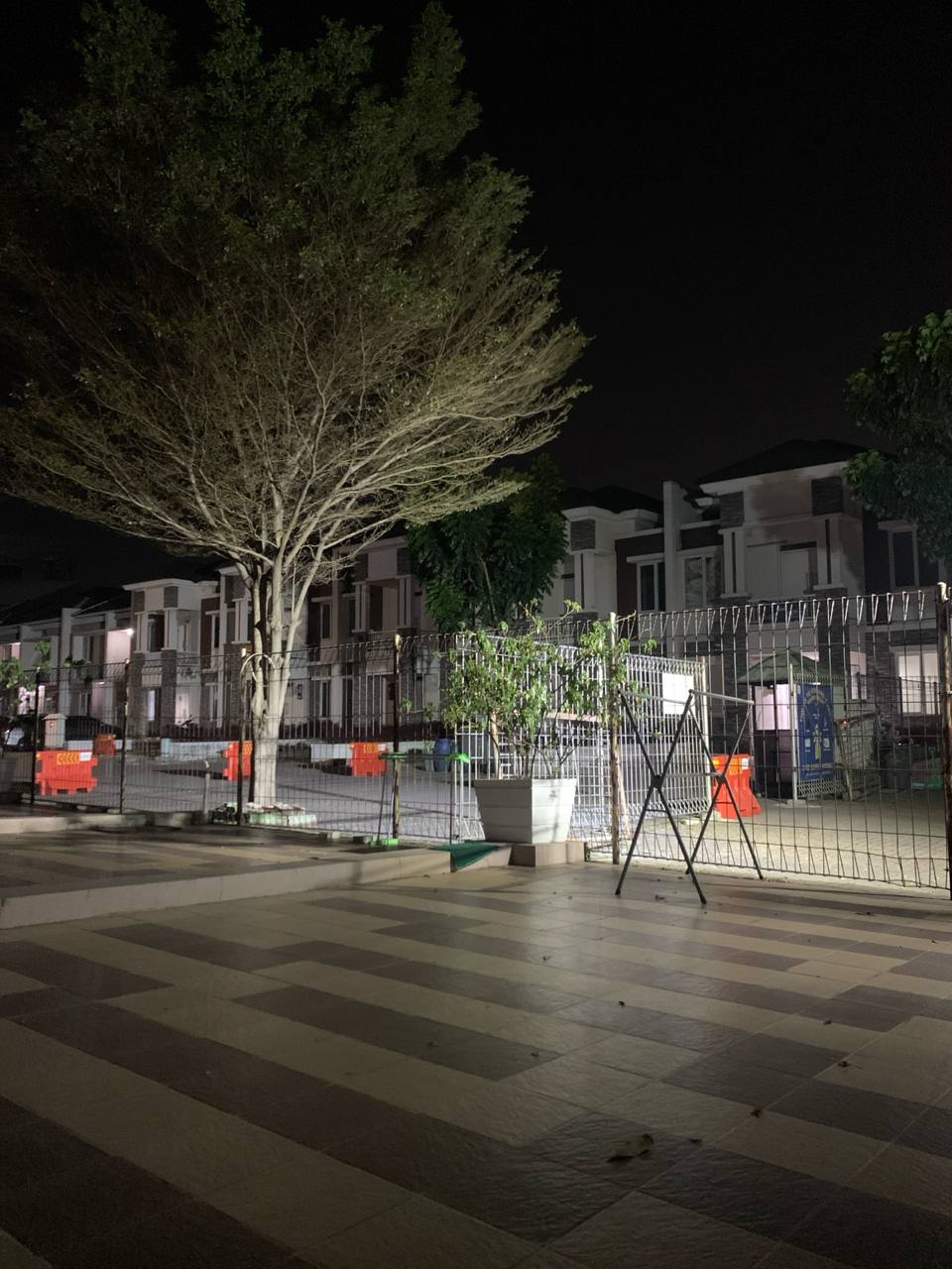New Beverly Hills Night View